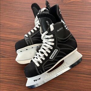 BAUER Supreme PANTERA Ice Hockey Skates US5R